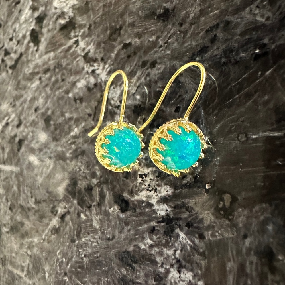 SALE! 18k dainty fire opal drop earrings